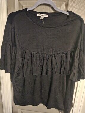 SALE ** BRAND NEW ** Extra Touch Black Ruffle Front Short Sleeve Top